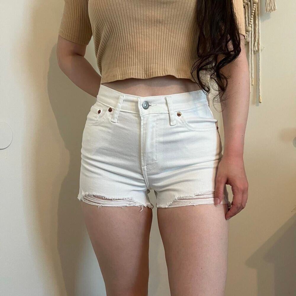 Levi-s Women's White Shorts